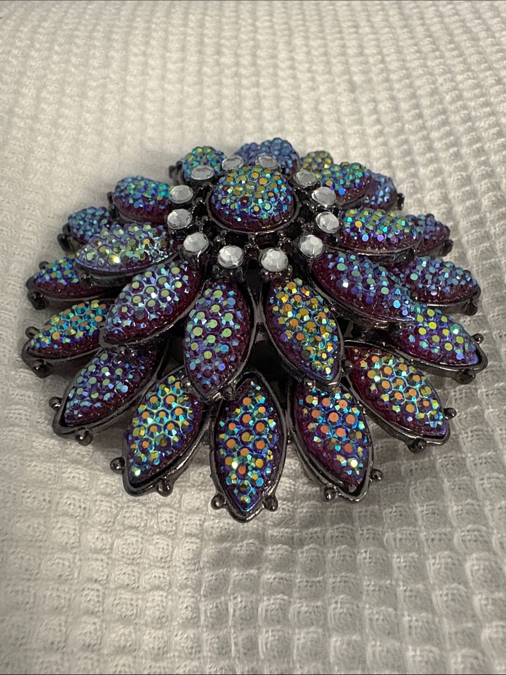 Iridescent Purple Flower Brooch Pin - Women's Hair Accessory - Picture 3 of 4